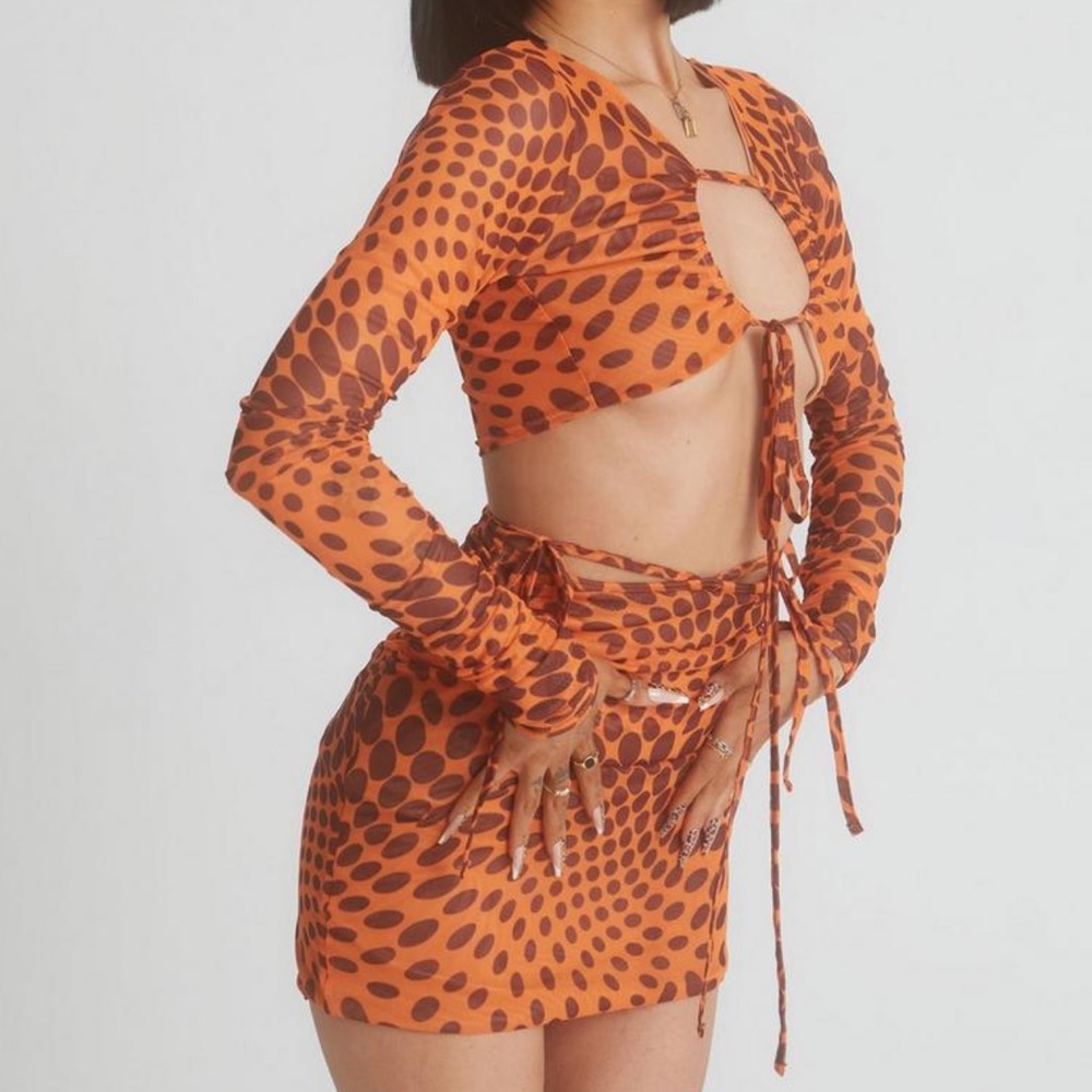 Jordan Lipscombe X Missguided Mocha Abstract Print Mesh Set